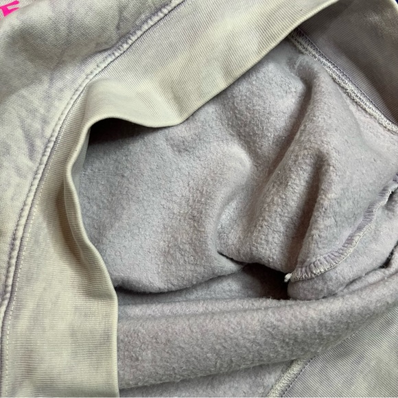 Cross Colours NWT Women's Size Small Left Eye Graphic Pullover Sweatshirt - Picture 7 of 9